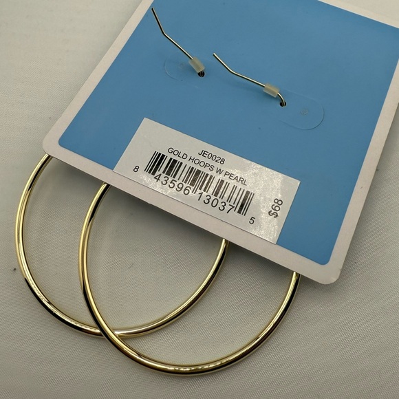 NWT Draper James Gold Hoops with Pearl - Picture 3 of 3